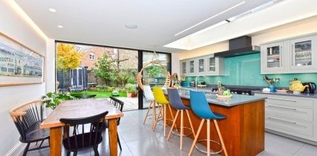 4 bedroom semi-detached house to rent - Photo 2