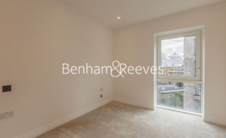 2 Bedroom flat to rent in Westwood House, Lockgate Road, SW6 - Photo 5