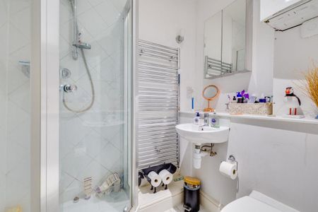 2 bedroom property to rent - Photo 5