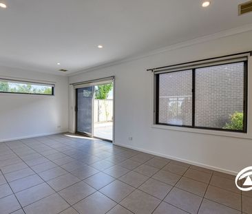 25 Atlantic Drive, 3810, Pakenham Vic - Photo 6