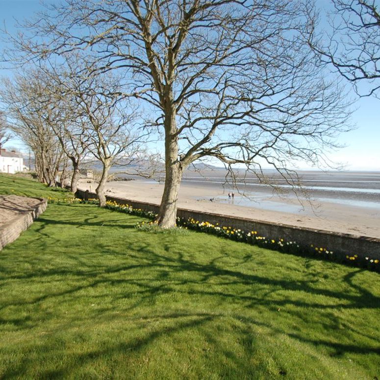 "Grianan Mhuire", Main Street, Blackrock, Louth - Photo 1