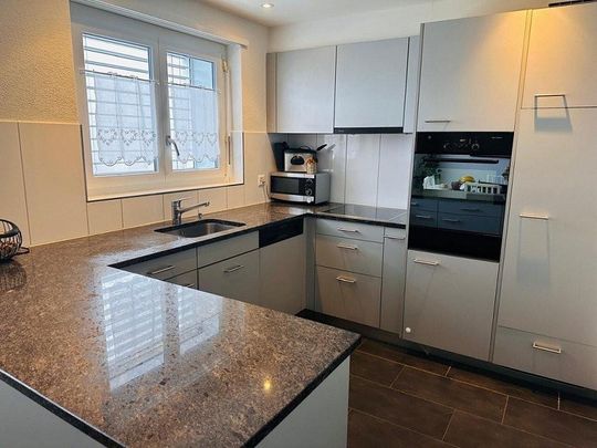 Moderne 3.5-Zimmer-Wohnung in Obfelden zu vermieten - Photo 1