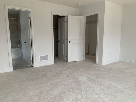 For Lease - 23 AMBER Drive, Wasaga Beach, Ontario - Photo 2