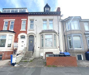 28 Regent Road, Blackpool - Photo 4