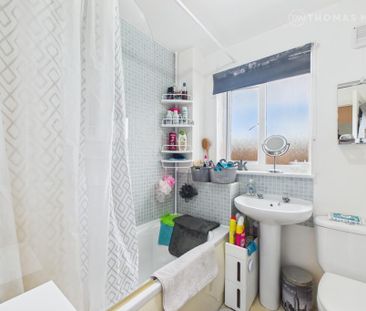 2 bedroom end of terrace house to rent - Photo 5