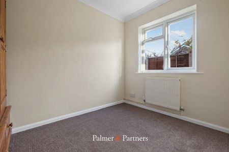 3 bedroom bungalow to rent - Photo 3