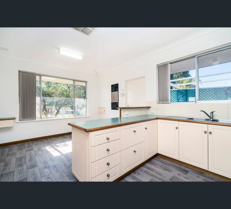 5 Jeffery Road, Dianella, WA 6059 - Photo 4