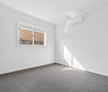 1 Yankee Street - Photo 4