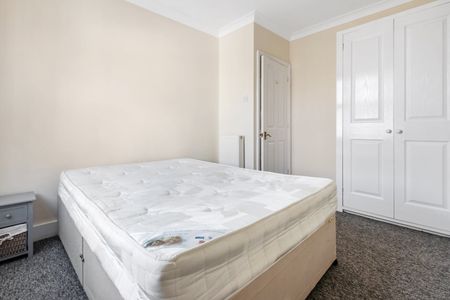 2 Bed Flat, Stamford Buildings, SW8 - Photo 5