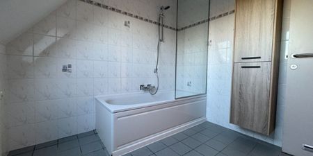 Appartement te huur in Harelbeke voor € 775 met 2 slaapkamers - Photo 4