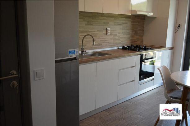 Apartament Nou 2 Camere cu Parcare Privata de Inchiriat Zona - Fotografie 1