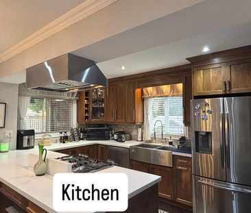 For Lease - 1341 Freeport Drive, Mississauga, Ontario - Photo 1