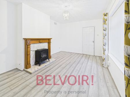 3 bedroom semi-detached house to rent - Photo 2