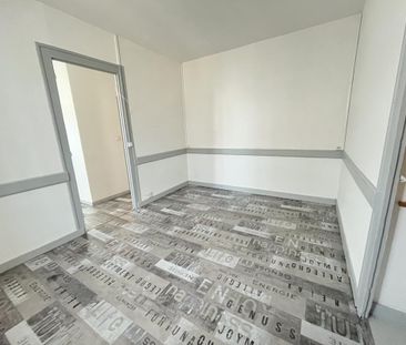 Appartement F1 en BON ETAT situé dans le centre de Veauche - Photo 3