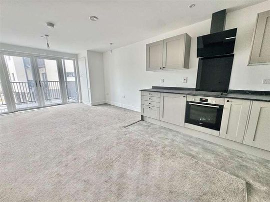 Martin Court, Hastings - Photo 1