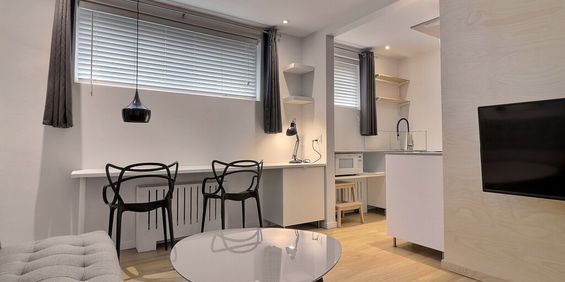 Beau Studio Meublé TOUT COMPRIS(Plateau) - Photo 3