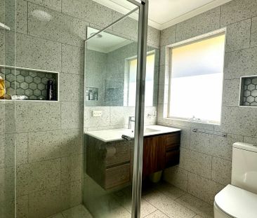 43 Springfield Crescent, Hampton Park VIC - Photo 2