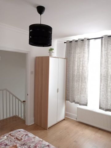 Room in a Shared House, Clark Street, BS5 - Photo 5