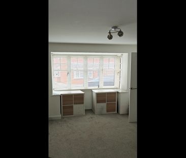 3 Bed Detached House, Lavender Close, LE7 - Photo 3