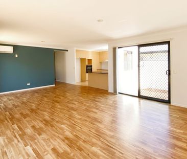 $850 per week - Photo 1