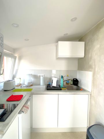 Location Appartement 1 pièce 29m² CASSIS 13260 - Photo 2