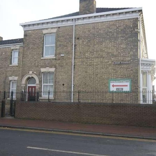 Spring Bank, Hull, HU3 - Photo 1