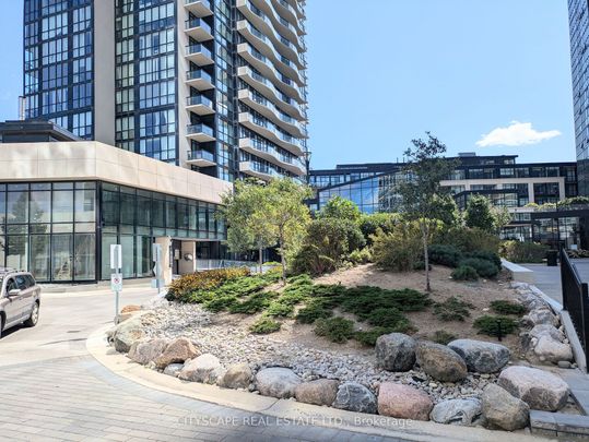 For Lease - 2916 Highway 7 N/A Unit# 216, Vaughan, Ontario - Photo 1