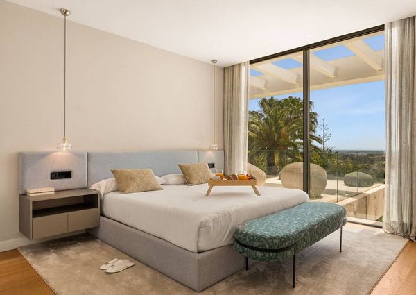 6 bedroom luxury Villa for rent in Nueva Andalucia, Andalusia