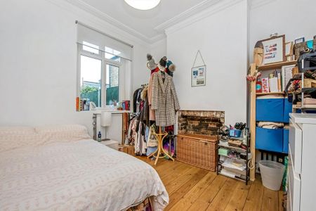 3 bedroom terraced house to rent - Photo 4