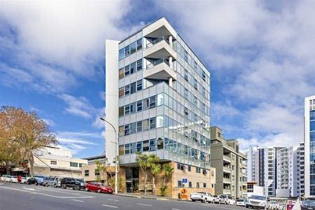 2 Bed Room Central Auckland District off Queen St - Photo 3