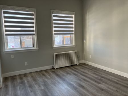 For Lease - 47 Dawes Road Unit# 3, Toronto, Ontario - Photo 2