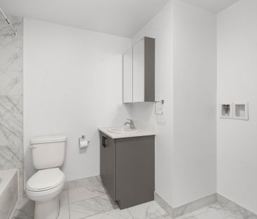 24 Boul. St-Elzear O., #2 - Photo 2