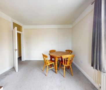 3 bedroom maisonette to rent - Photo 1