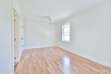 For Lease - 280 Bells Lane Unit# 1, Innisfil, Ontario - Photo 4