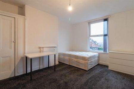 3 bedroom house to rent - Photo 2