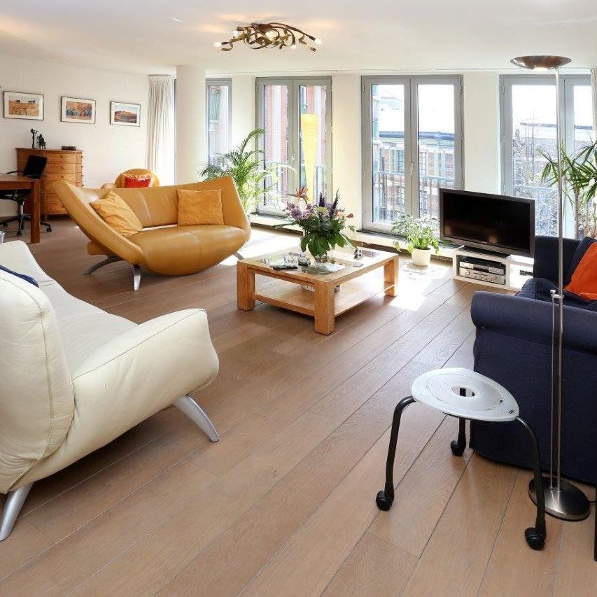 Appartement te huur: Oude Molstraat 2-D 2513 BB Den Haag - Photo 1