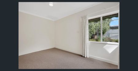 Charming & Spacious Home in Prime Norwood Location - Photo 5