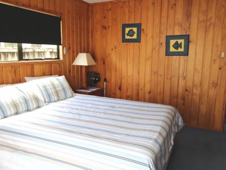 FERNHILL BEACH HOUSE - Photo 4