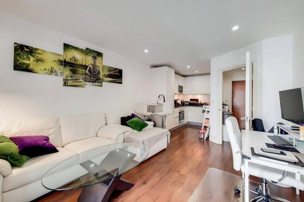 1 bedroom flat to rent - Photo 1