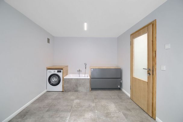 Dom z ogrodem na wynajem - Smochowice - Zdjęcie 1