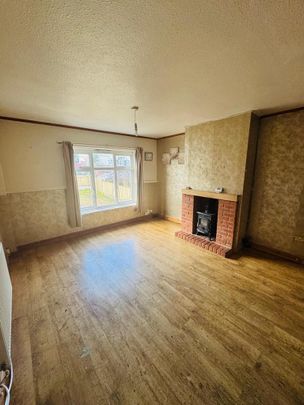 3 bedroom semi-detached house to rent - Photo 1