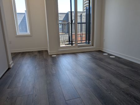 For Lease - 3079 Pharmacy Avenue Unit# Unit 31, Toronto, Ontario - Photo 3