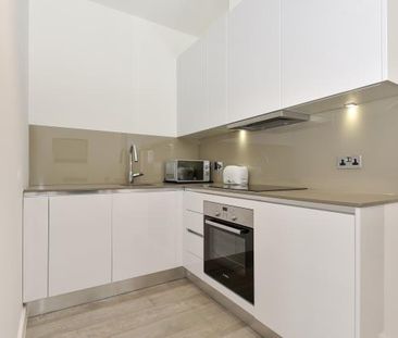 1 bedroom apartment to rent - Photo 5