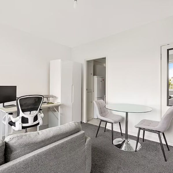 Studio apartment - Photo 1