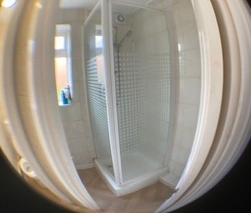 Room in a Shared House, Bedford Road, RG1 - Photo 5