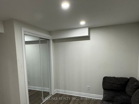 For Lease - 640 Farwell Crescent Unit# Basement, Mississauga, Ontario - Photo 4