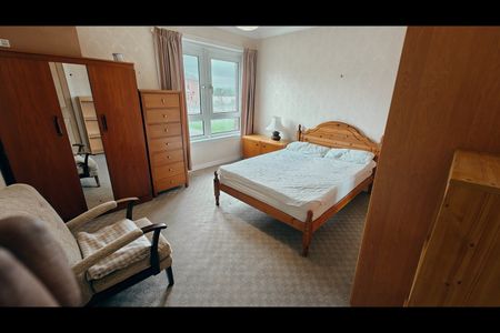 2 Bed Flat, Glasgow, G52 - Photo 3