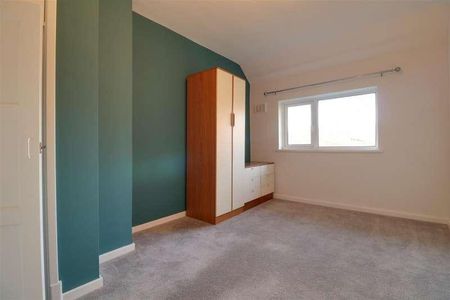 King George Crescent, Rushall, Walsall, WS4 - Photo 5