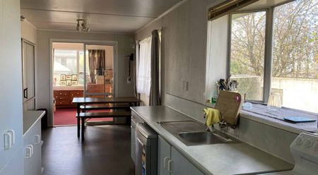 3 Bedroom Home - Photo 3