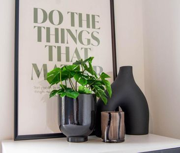 1 bedroom in a house share to rent - Photo 2